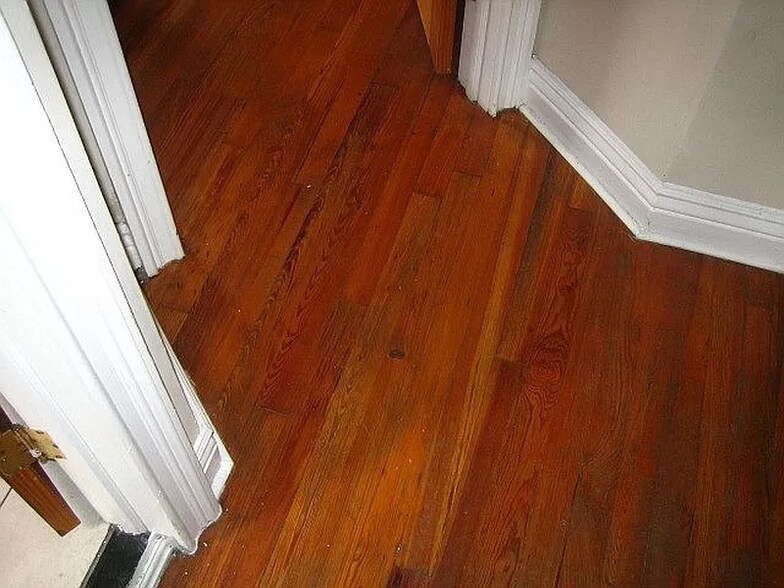 More Photos Of 2038 Grant Ave, Philadelphia Specialty For Sale