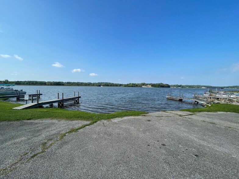 More Photos Of 7094 Eastlake Rd, Lisbon Restaurant For Sale