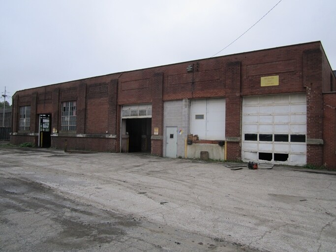 Primary Photo Of 950 S Ellsworth Ave, Salem Warehouse For Lease