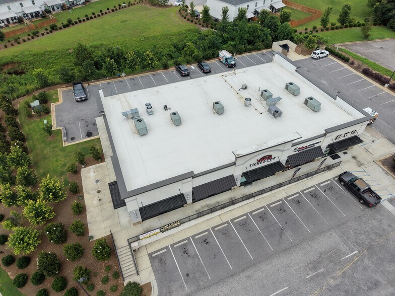 More Photos Of 1212 Gatewood Drive, Auburn General Retail For Lease