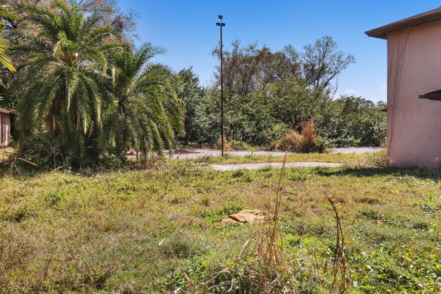 More Photos Of 741 N Combee Rd, Lakeland Rehabilitation Center For Sale