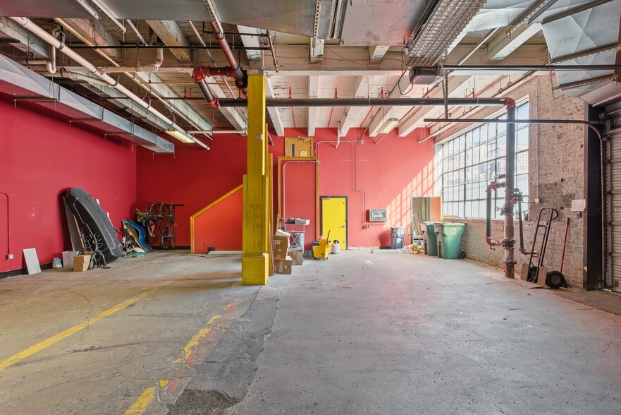 More Photos Of 39 E 3rd St, Richmond Apartments For Lease