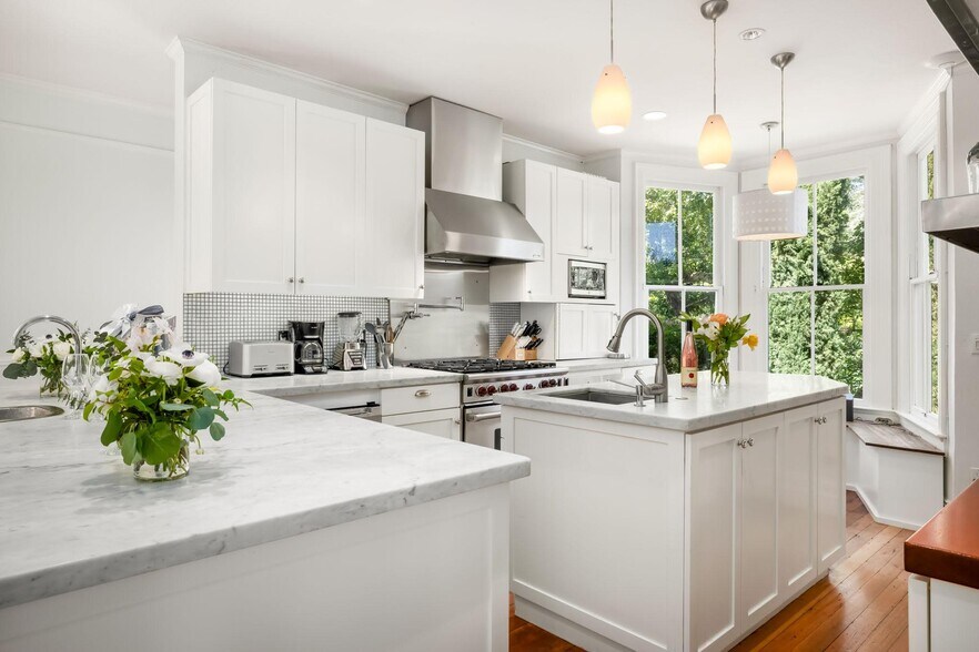 More Photos Of 1805 Foothill Blvd, Calistoga Hospitality For Sale