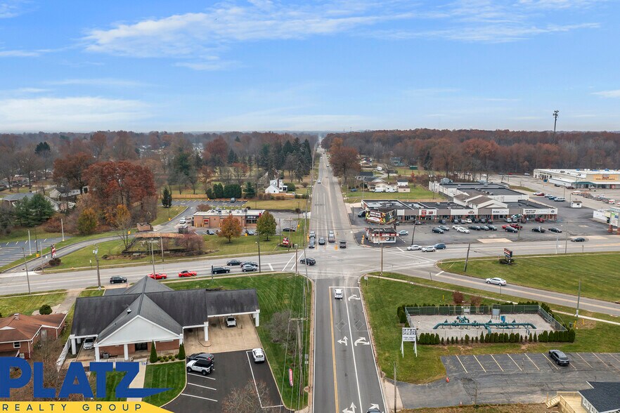 More Photos Of 4390 Mahoning Ave, Youngstown Bank For Sale