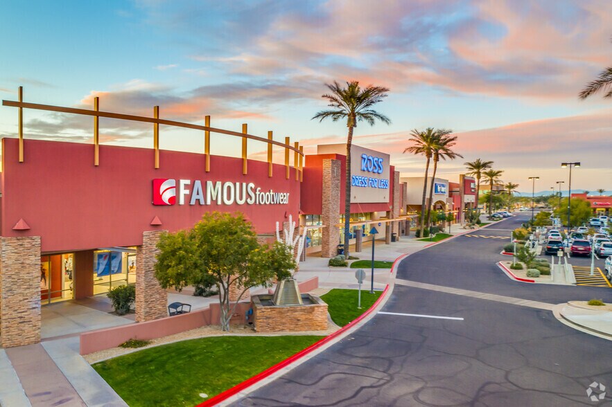 More Photos Of 1380-1474 N Litchfield Rd, Goodyear Unknown For Lease