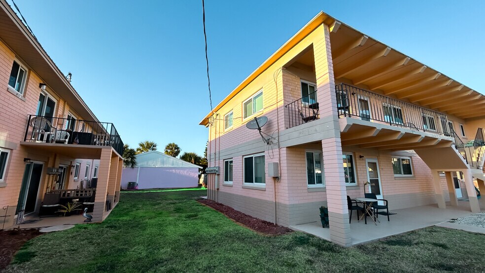 More Photos Of 320 N 3rd St, Flagler Beach Apartments For Sale