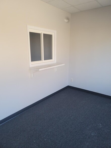 More Photos Of 321 West Ave, Cedartown Office Residential For Sale