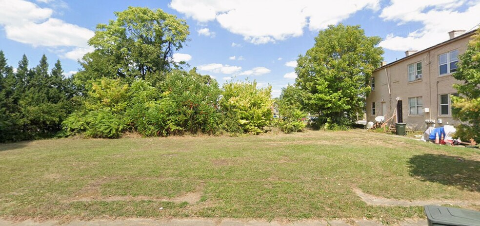 More Photos Of 407-415 Oakwood Ave, Columbus Apartments For Sale