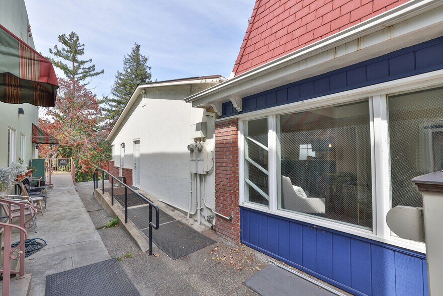 More Photos Of 14527-14529 Big Basin Way, Saratoga Storefront Retail Residential For Sale