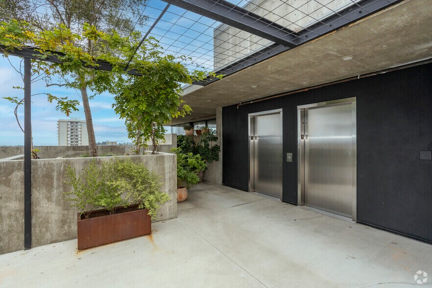 More Photos Of 4075 Park Blvd, San Diego Apartments For Lease