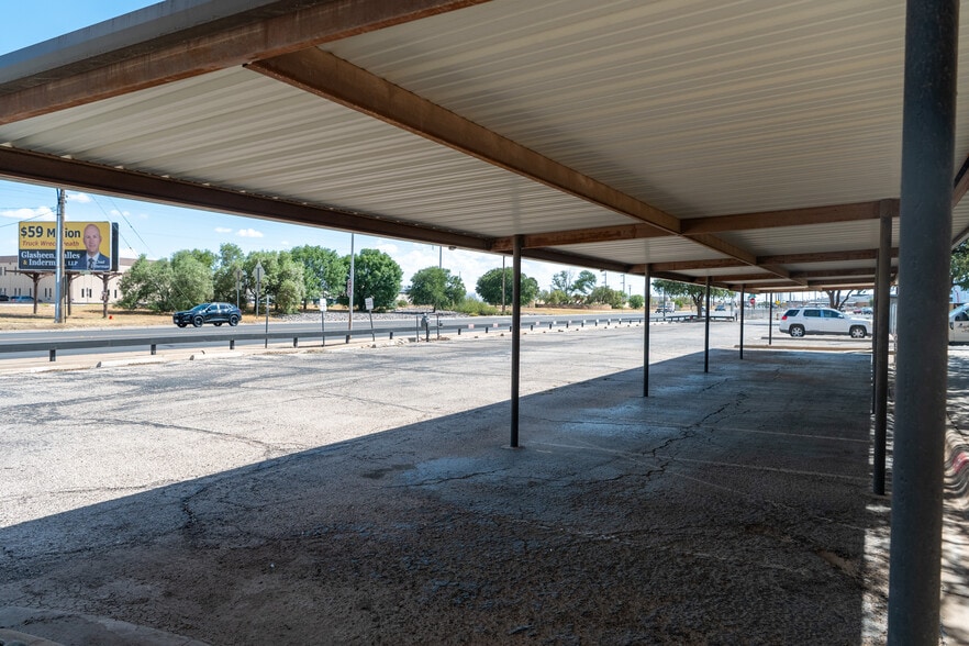 More Photos Of 125 W Missouri Ave, Midland Office For Lease