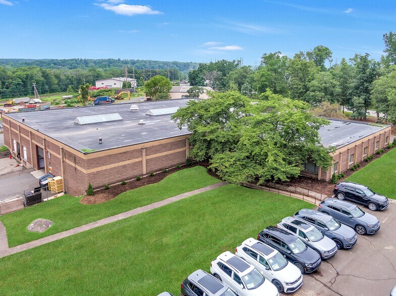 Primary Photo Of 50 Snake Hill Rd, West Nyack Warehouse For Lease