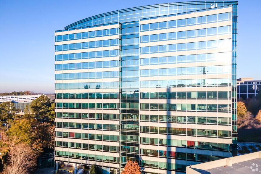 More Photos Of 1 Glenlake Pky NE, Atlanta Coworking Space