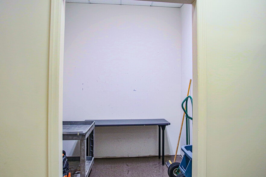 More Photos Of 1257 Sweeten Creek Rd, Asheville Office For Lease