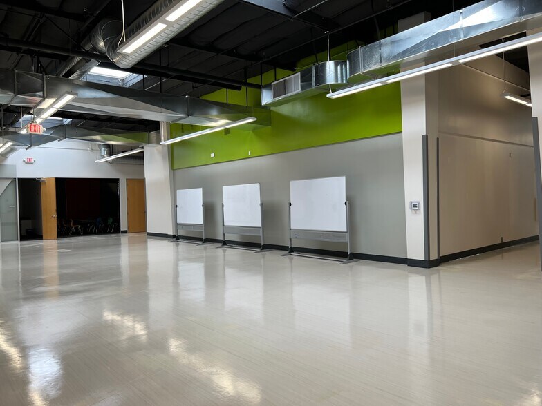 More Photos Of 537-539 E Weddell Dr, Sunnyvale Schools For Sale