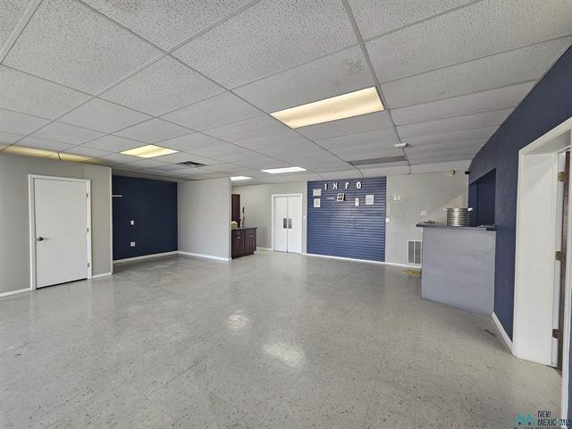 More Photos Of 107 S 14th St, Artesia Showroom For Sale