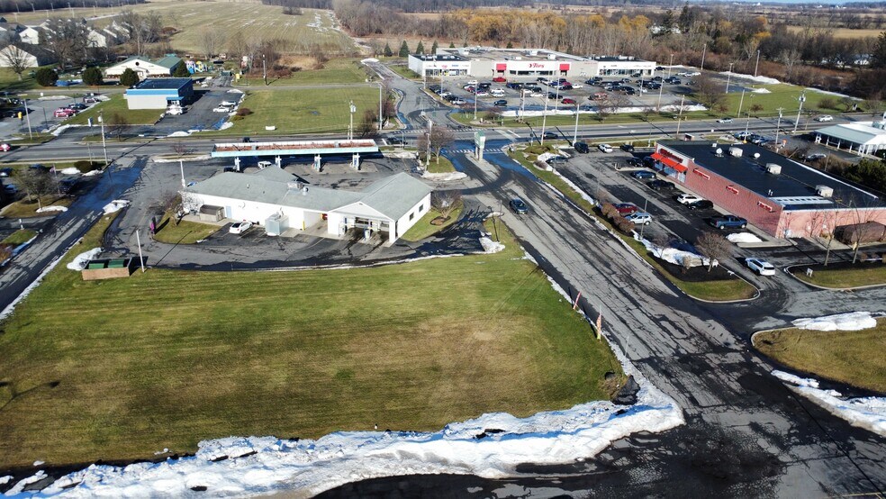 More Photos Of 275 E Main St, Avon Unknown For Lease