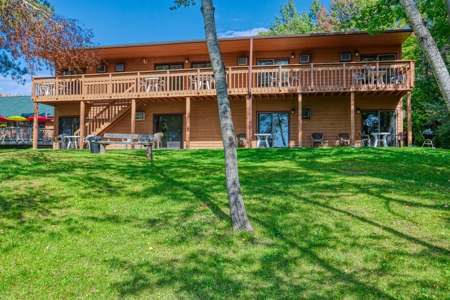 More Photos Of 8534 N Deerfoot Rd, Hayward Hotel For Sale