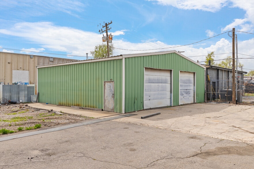 More Photos Of 947 Quayle ave, Salt Lake City Industrial For Lease
