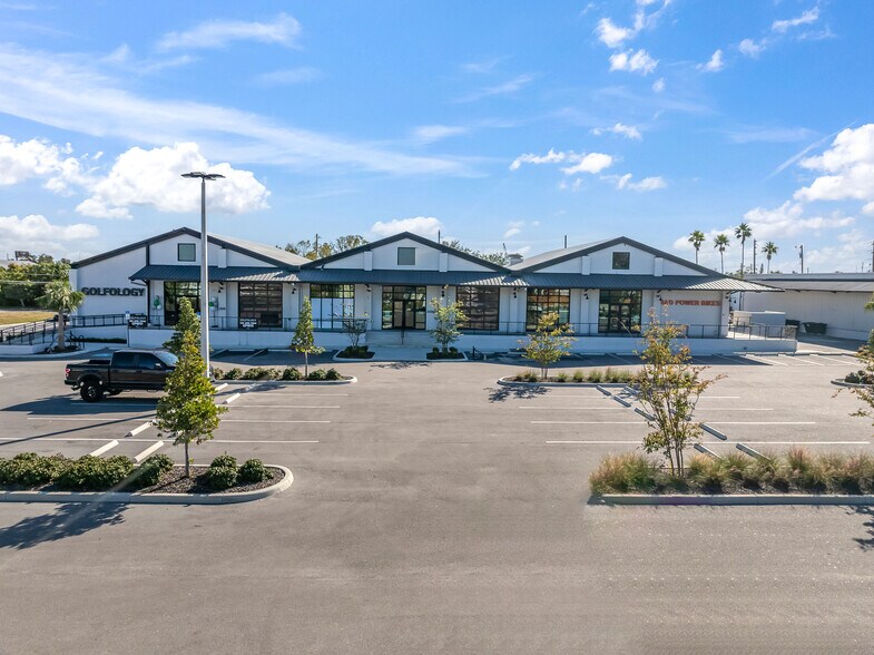 More Photos Of 2400-2462 5th Ave S, Saint Petersburg Warehouse For Sale