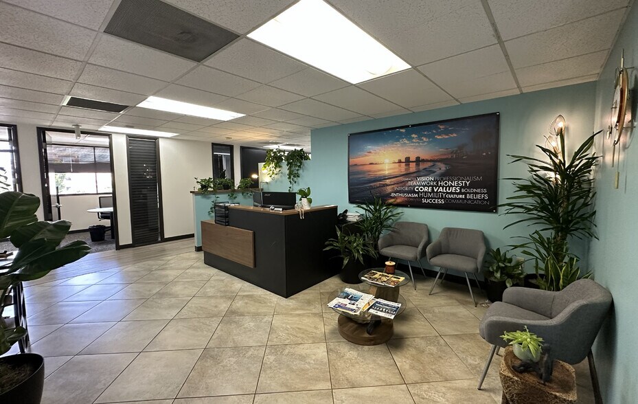 More Photos Of 333 W Broadway, Long Beach Medical For Lease