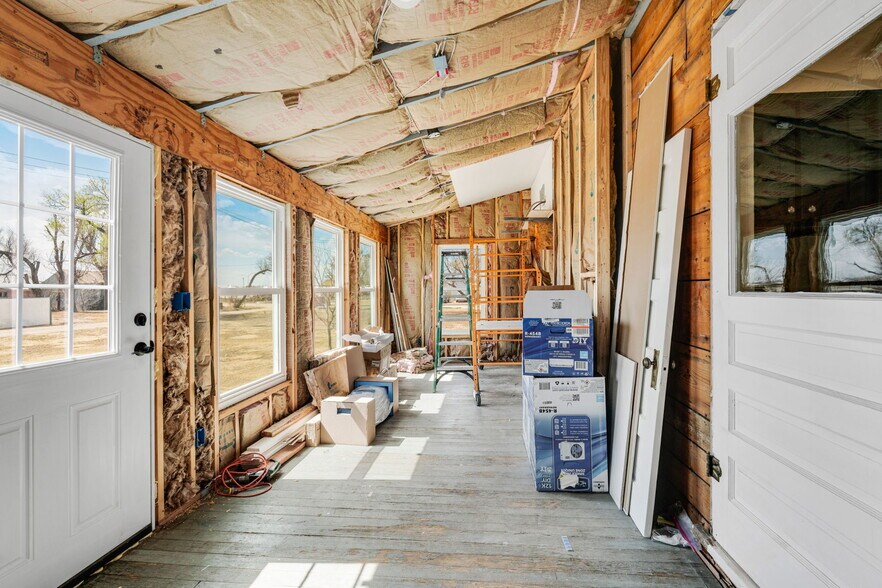 More Photos Of 224 5th St, Hugo Multifamily For Sale