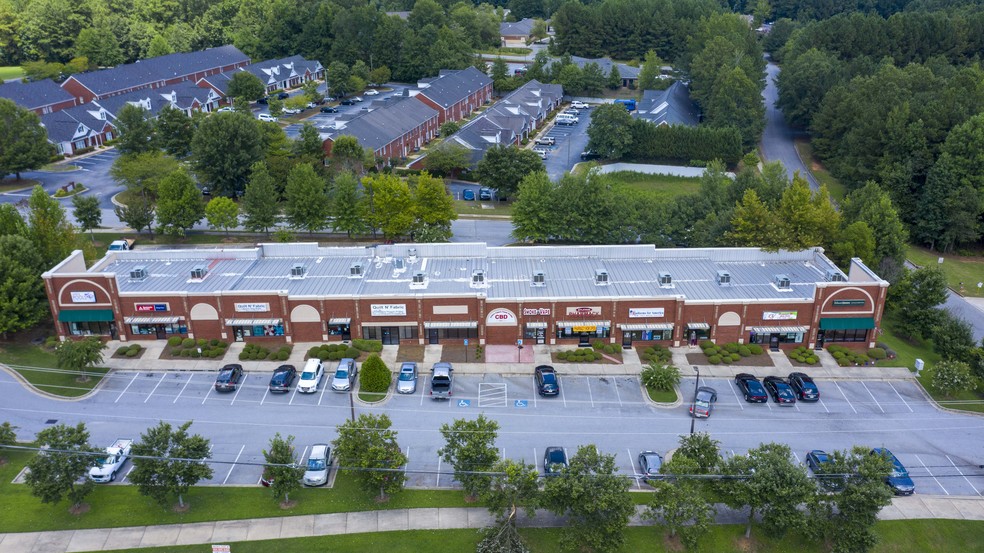 More Photos Of 800 Highway 54 W, Fayetteville Unknown For Lease