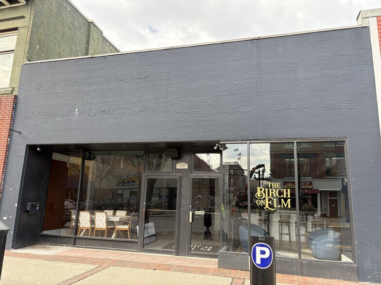 Primary Photo Of 968 Elm St, Manchester Storefront For Lease