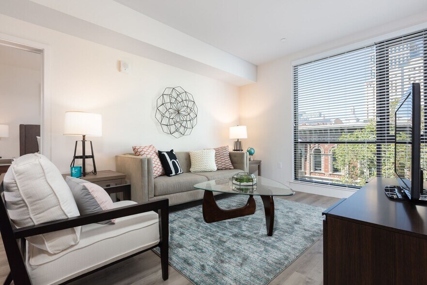 More Photos Of 777 Broadway, Oakland Apartments For Lease