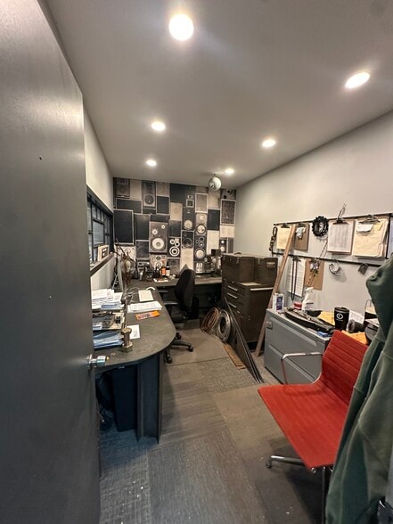 More Photos Of 2625 Dickerson Rd, Reno Warehouse For Lease