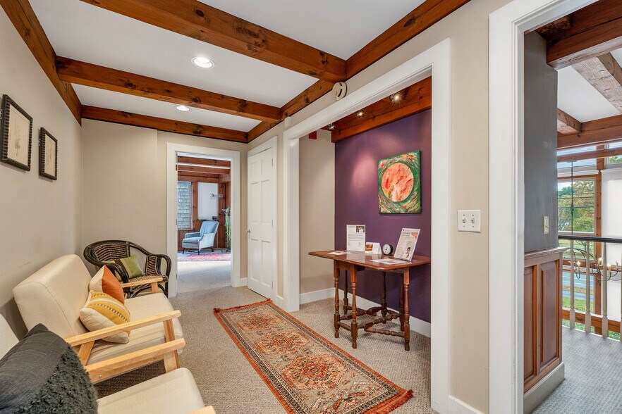 More Photos Of 68 Lyme Rd, Hanover Office Residential For Sale