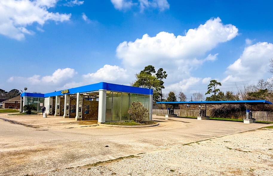 More Photos Of 1420 N Main St, Vidor Carwash For Sale
