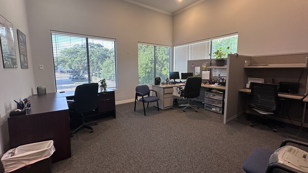 More Photos Of 15024 FM 529 Rd, Houston Office For Sale