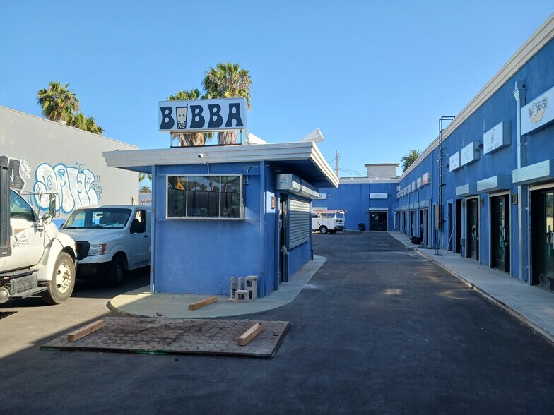 More Photos Of 222 E 10th St, Long Beach Restaurant For Lease