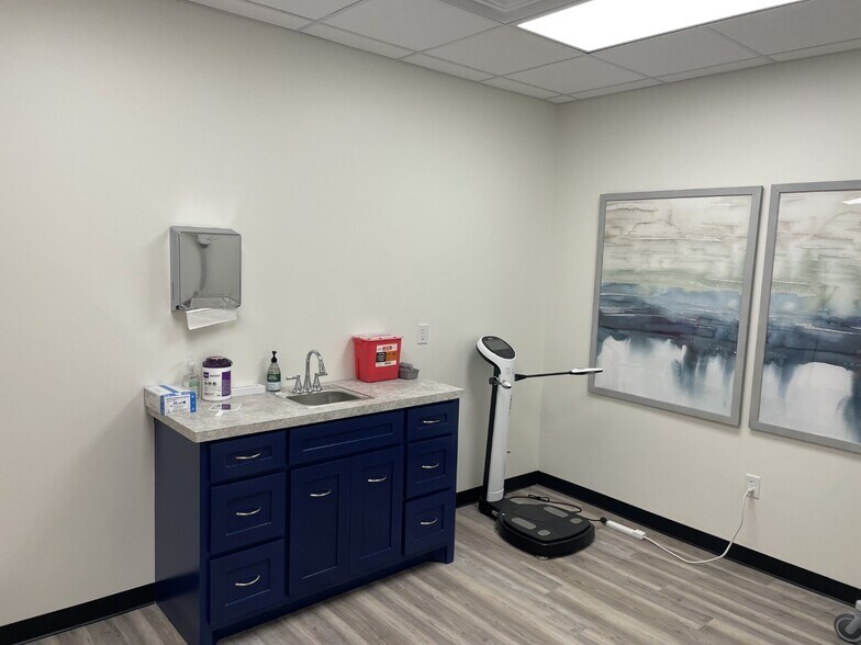 More Photos Of 3414-3426 Old Cantrell Rd, Little Rock Office For Lease