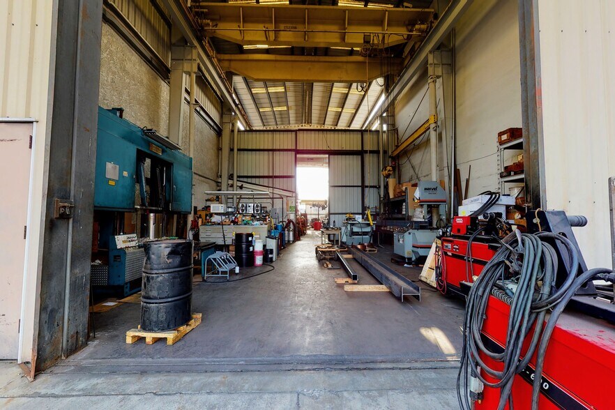 More Photos Of 3400-3470 Randolph St, Huntington Park Warehouse For Lease