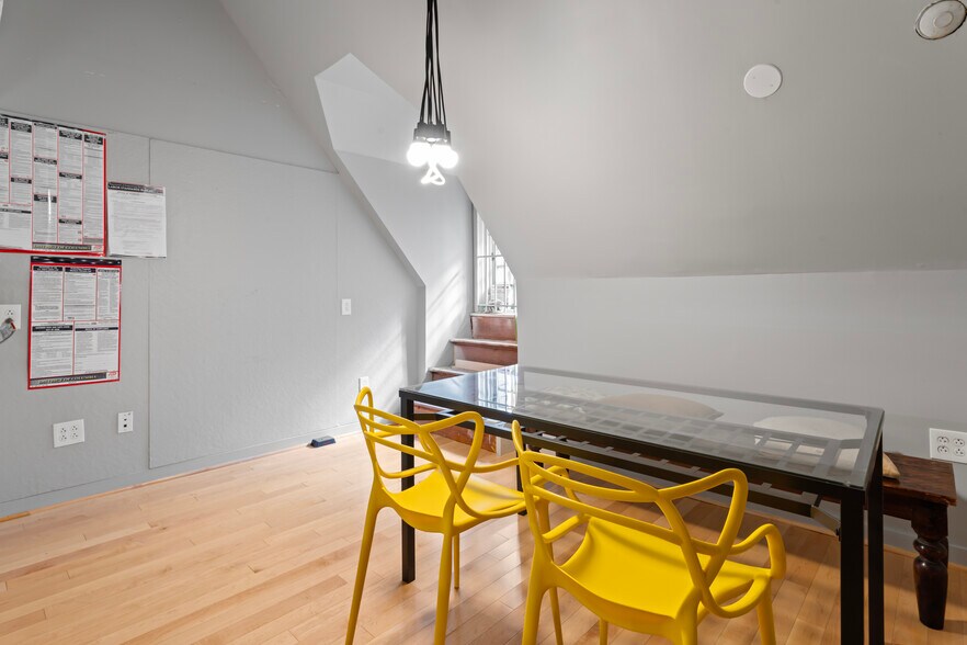 More Photos Of 1526 New Hampshire Ave NW, Washington Loft Creative Space For Lease