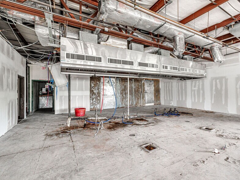 More Photos Of 4903 N Harrison St, Shawnee Restaurant For Sale