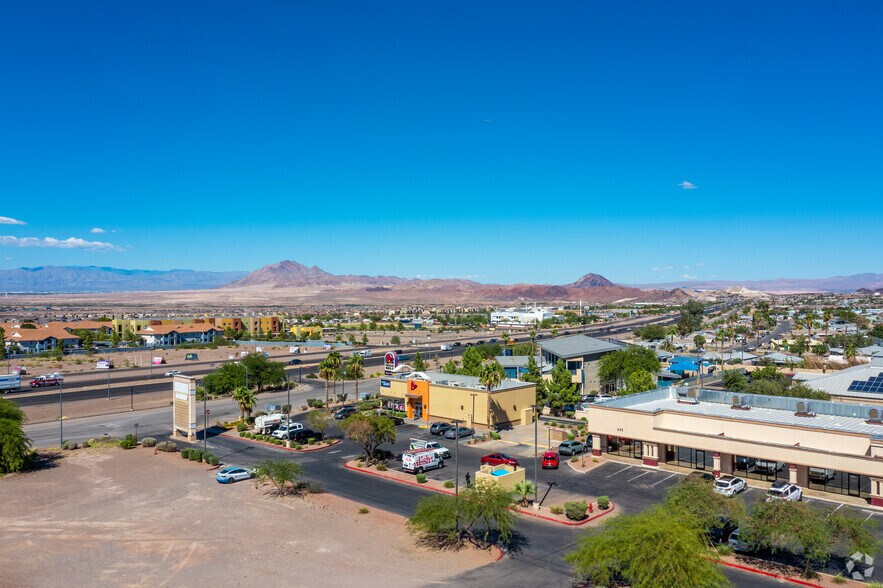 524 E Lake Mead Pky, Henderson, NV 89015 Fast Food For Sale
