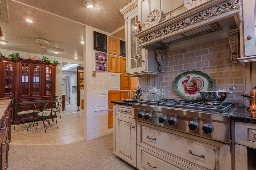 More Photos Of 209-211 Central Ave, East Newark Manufacturing For Sale