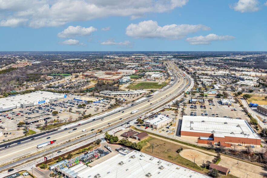 More Photos Of 801 E Interstate 30, Rockwall Freestanding For Sale
