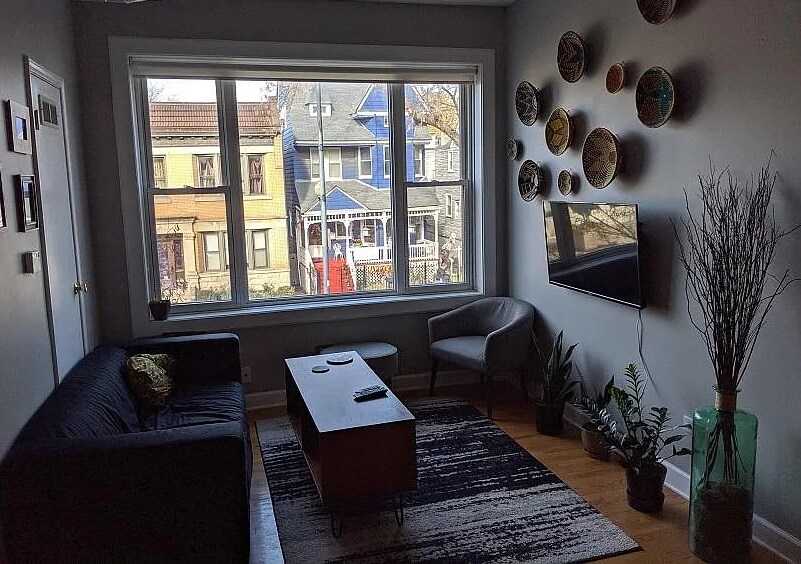 More Photos Of 4363 N Lincoln Ave, Chicago Storefront Retail Residential For Sale