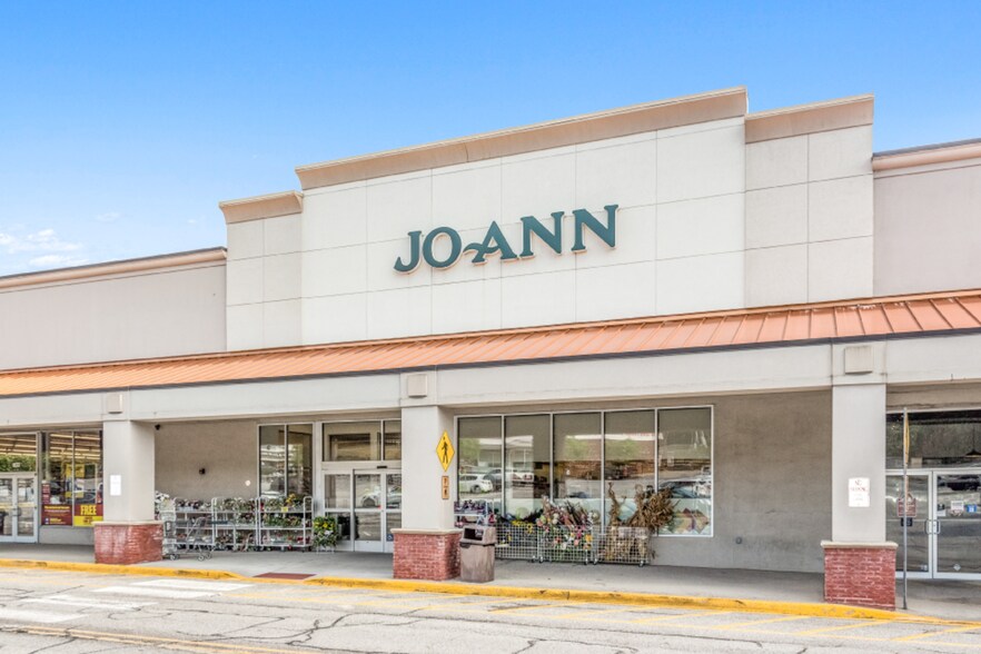 More Photos Of 1831-1885 Main St, Peekskill Unknown For Lease