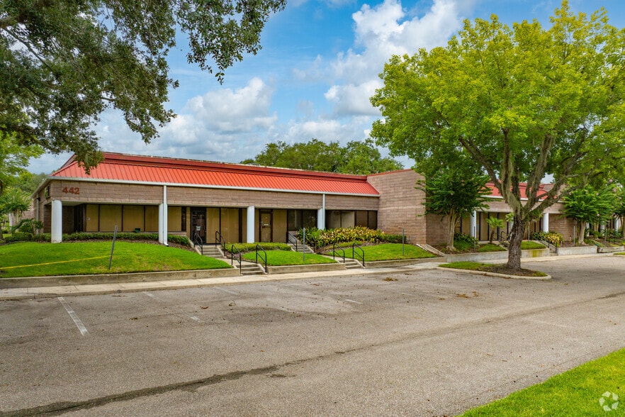 More Photos Of 528 Northlake Blvd, Altamonte Springs Unknown For Lease