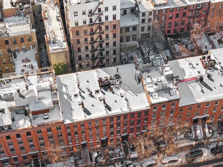 More Photos Of 222 E 18th St, New York Apartments For Sale