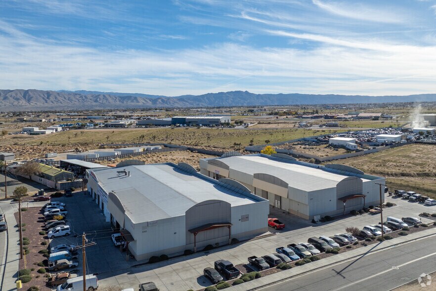 More Photos Of 10881 Santa Fe Ave, Hesperia Warehouse For Lease