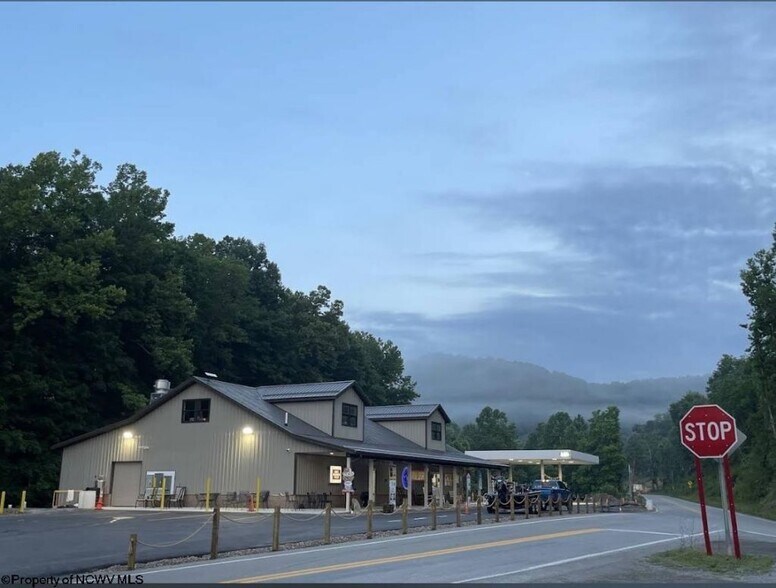 More Photos Of 20165 S US-19 Hwy, Walkersville Convenience Store For Sale