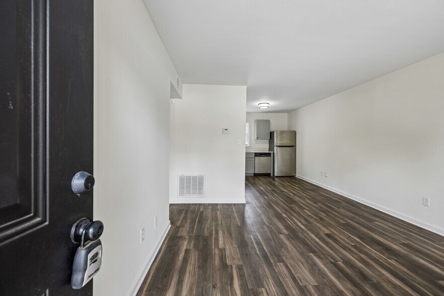 More Photos Of 183 Campbell St, Jackson Apartments For Sale