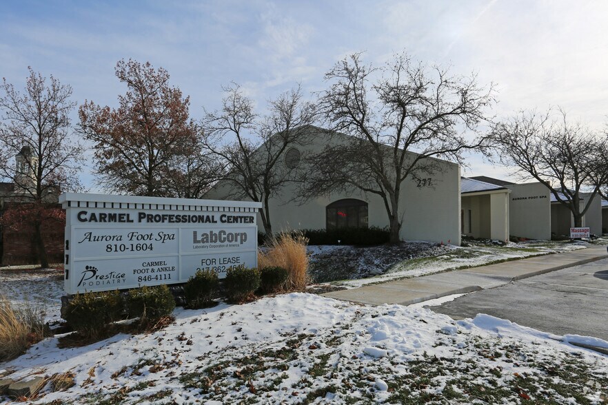 Primary Photo Of 277 E Carmel Dr, Carmel Medical For Lease