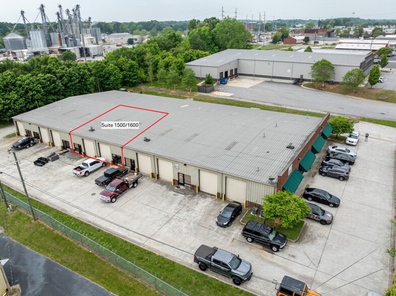 Primary Photo Of 1706 Martin Luther King Jr Blvd, Gainesville Warehouse For Lease